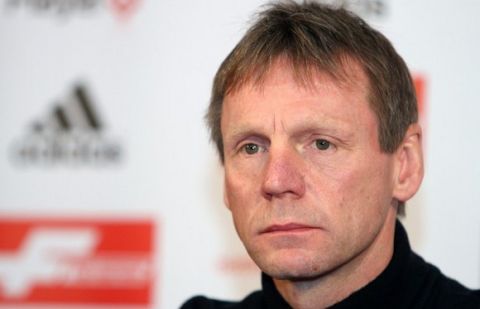 Stuart Pearce who will be Nottingham Forest manager from July 1 during the press conference at The City Ground, Nottingham. PRESS ASSOCIATION Photo. Picture date: Thursday April 3, 2014. Stuart Pearce will take over as Nottingham Forest manager from July 1, the club's owner and chairman Fawaz Al Hasawi has announced. See PA story SOCCER Forest. Photo credit should read: Rowan Staszkiewicz/PA Wire. RESTRICTIONS: Editorial use only. Maximum 45 images during a match. No video emulation or promotion as 'live'. No use in games, competitions, merchandise, betting or single club/player services. No use with unofficial audio, video, data, fixtures or club/league logos.