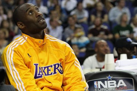 LONDON, ENGLAND - OCTOBER 04:  Kobe Bryant of the Los Angeles Lakers during the NBA Europe Live match between the Los Angeles Lakers and the Minnesota Timberwolves at the O2 arena on October 4, 2010 in London, England.  (Photo by Clive Rose/Getty Images)