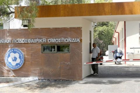 Η ίδια μάκινα με τις αδειοδοτήσεις