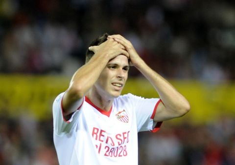 Sevilla's forward Manu del Moral gestures during a Spanish Liga football match against Granada on October 31, 2011 at Ramon Sanchez Pizjuan stadium in Sevilla. Granada won 1-2. AFP PHOTO / CRISTINA QUICLER (Photo credit should read CRISTINA QUICLER/AFP/Getty Images)