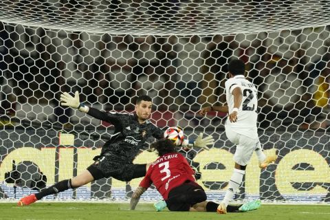 Ρεάλ - Οσασούνα: Ο Ροντρίγκο έκανε το 1-0 στο 2ο λεπτό από μαγική ασίστ του Βινίσιους