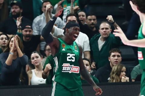 EuroLeague: Η ηχηρή τάπα του Ναν και η άψογη συνεργασία Σλούκα-Γιούρτσεβεν δεσπόζουν στο Top-10 της 9ης αγωνιστικής 