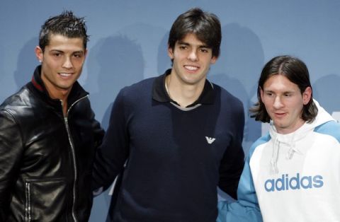 Brazilian soccer player Kaka, Center, Cristano Ronaldo from Portugal, left, and Argentina`s Lionel Messi, right, nominee for the election of the FIFA Mens`s World Player of the Year pose at a press conference ahead of the 17th Fifa World Player Gala in Zurich, Switzerland, Monday, Dec. 17. 2007. (AP Photo/KEYSTONE/Walter Bieri)