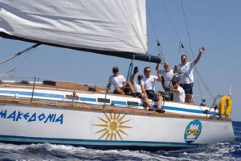 Άφιξη στο Καρλόβασι για την Aegean Regatta