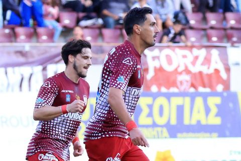 ΑΕΛ - Μακεδονικός 2-0: Οι βυσσινί επέστρεψαν στα τρίποντα και εδραιώθηκαν στην κορυφή του Α' ομίλου