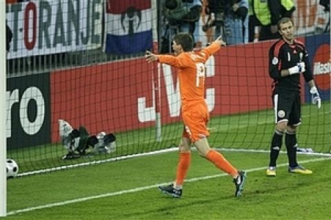 Ολλανδία-Ρουμανία 2-0 (videos)