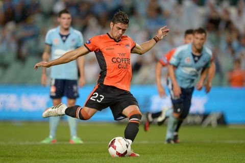 SYDNEY, AUSTRALIA - DECEMBER 26:  Dimitri Petratos of the Roar takes a penalty kick during the round 12 A-League match between Sydney FC and Brisbane Roar at Allianz Stadium on December 26, 2013 in Sydney, Australia.  (Photo by Brett Hemmings/Getty Images)