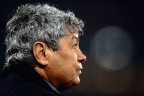 DONETSK, UKRAINE - APRIL 12:  Mircea Lucescu of Shakhtar Donetsk looks on prior to the UEFA Champions League Quarter Final 2nd Leg match between Shakhtar Donetsk and Barcelona at the Donbass Arena on April 12, 2011 in Donetsk, Ukraine.  (Photo by Laurence Griffiths/Getty Images)