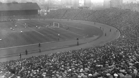 History photo of 1910s Stamford Bridge