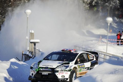 Hagfors 20110211 Swedish Rally SS 5 Vargåsen Ransbysätter nr 6 Mads Östberg och Jonas Andersson slår i räcket....(foto Simone Syversson Pic Agency.com)