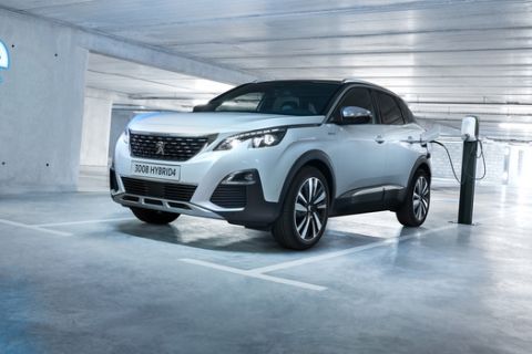 Λανσάρισμα του νέου Peugeot 3008 GT HYBRID4 