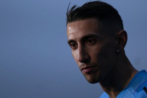 Argentina's Angel Di Maria looks on at a team training session at the Argentina Soccer Association facilities ahead of a friendly soccer match against Panama, in Buenos Aires, Argentina, Wednesday, March 22, 2023. (AP Photo/Natacha Pisarenko)