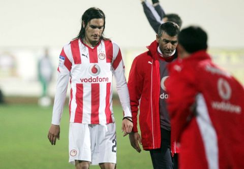 ÐÁÍÈÑÁÊÉÊÏÓ - ÏËÕÌÐÉÁÊÏÓ<br>
PANTHRAKIKOS - OLYMPIAKOS