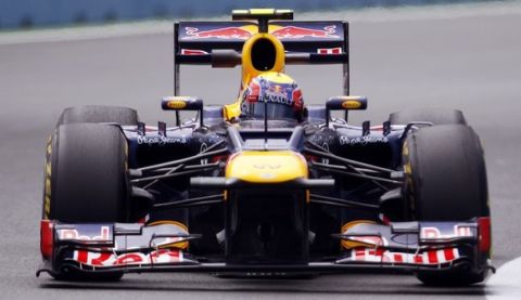 Red Bull driver Mark Webber of Australian steers his car during a test session at Valencia street circuit, Spain, Friday, June 22, 2012. The race European Formula One Grand Prix will take place on Sunday over the street circuit surrounding the city's port. (AP photo/Alberto Saiz)