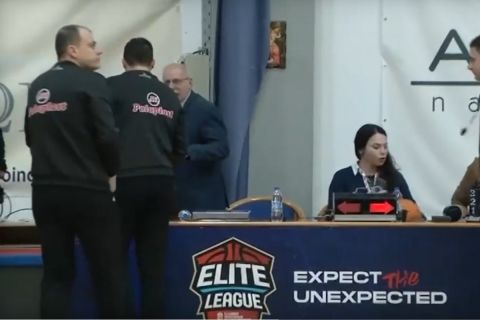 Elite League: Προσωρινή διακοπή στο Ελευθερούπολη - Τρίκαλα, το παιχνίδι συνεχίστηκε μετά την απομάκρυνση οπαδού από το γήπεδο 