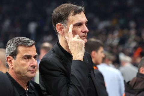 Η δωδεκάδα του Ολυμπιακού για το Game 3 της σειράς με την Μπαρτσελόνα, έξω τελικά ο Παπανικολάου