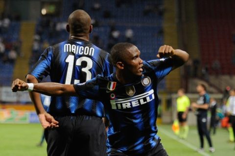 Inter Milan's Cameroonian forward Samuel Eto'o reacts after scoring during the Italian Cup semifinal second-leg football match Inter Milan vs Roma, on May 11, 2011 in San Siro stadium in Milan.     AFP PHOTO/ OLIVIER MORIN (Photo credit should read OLIVIER MORIN/AFP/Getty Images)