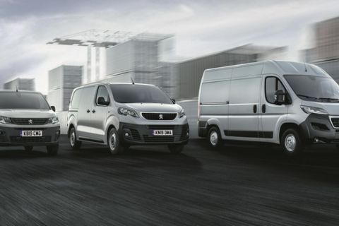 Πρεμιέρα για το PEUGEOT Boxer Electric 