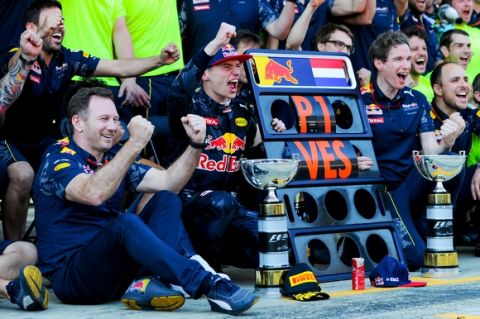 F1 GP Ισπανίας: Το ΘΑΥΜΑ Verstappen!