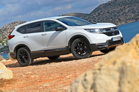 Δοκιμή Honda CR-V 2.0 e:HEV 4WD: Υβριδικό SUV με επιδόσεις 185 ίππων και κατανάλωση σουπερμίνι