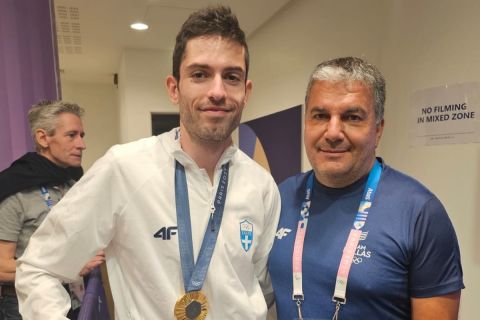 Ο Μίλτος Τεντόγλου στο SPORT24: "Πολύ ωραία η απονομή γιατί το στάδιο ήταν γεμάτο"