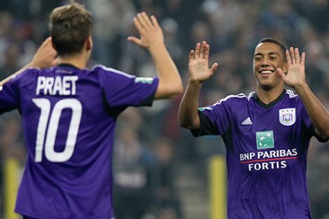 20130925 - ANDERLECHT, BELGIUM: Anderlecht's Dennis Praet and Anderlecht's Youri Tielemans celebrate after scoring during a Cofidis Cup 1/16 final game between RSC Anderlecht and AS Eupen (second division, D2), in Anderlecht, Wednesday 25 September 2013. BELGA PHOTO VIRGINIE LEFOUR