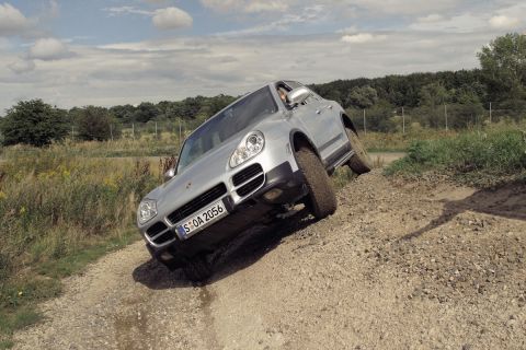 Porsche Cayenne 2004