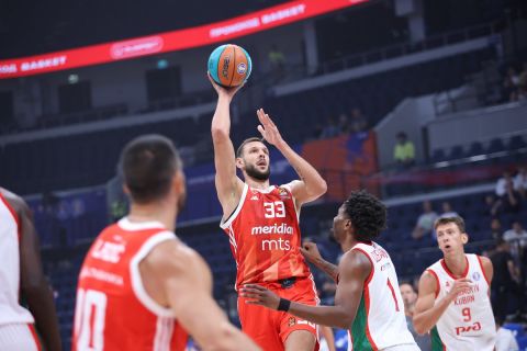 Λοκομοτίβ Κουμπάν - Ερυθρός Αστέρας 76-86: Άνετη νίκη με διπλό Πλάβτσιτς και αντίστροφη μέτρηση για την πρεμιέρα της ABA Liga στο Ντουμπάι 