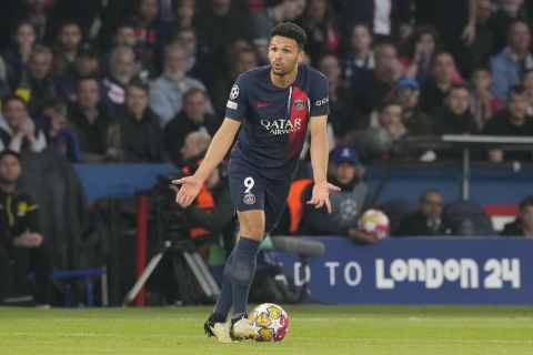 PSG's Goncalo Ramos gestures during the Champions League semifinal second leg soccer match between Paris Saint-Germain and Borussia Dortmund at the Parc des Princes stadium in Paris, France, Tuesday, May 7, 2024. (AP Photo/Frank Augstein)