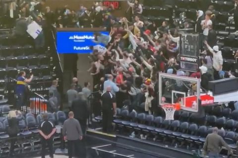 NBA, Φακούντο Καμπάσο: Δεν πάτησε το παρκέ κόντρα στη Γιούτα, αλλά αποθεώθηκε