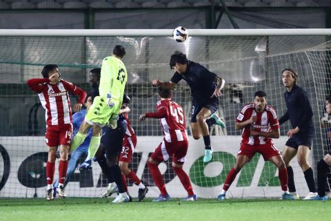 Athens Kallithea - Ολυμπιακός: Η κεφαλιά του Τζιάνι στο 90+2' που έγραψε το τελικό 1-1