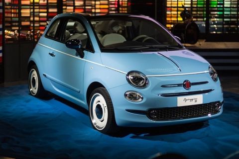 To Fiat 500 έγινε 61 ετών και το γιόρτασε