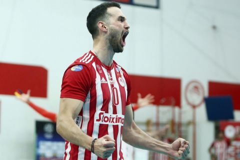 Ολυμπιακός - ΠΑΟΚ 3-1: Με ανατροπή οι ερυθρόλευκοι έκαναν το πρώτο βήμα για τον τίτλο