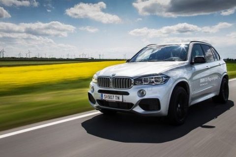 Η στροφή της BMW στην ηλεκτροκίνηση