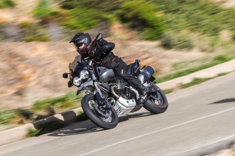 Νέα Moto Guzzi V85 TT