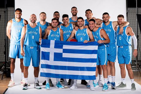 Ολυμπιακοί Αγώνες, Εθνική ομάδα: Τρελαμένοι οι Έλληνες διεθνείς, ανέβασαν το εντυπωσιακό εικαστικό του SPORT24 για την πρόκριση στα προημιτελικά 