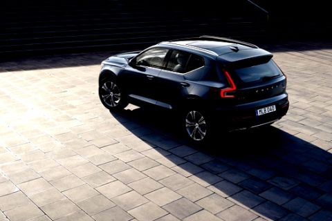 New Volvo XC40 - exterior