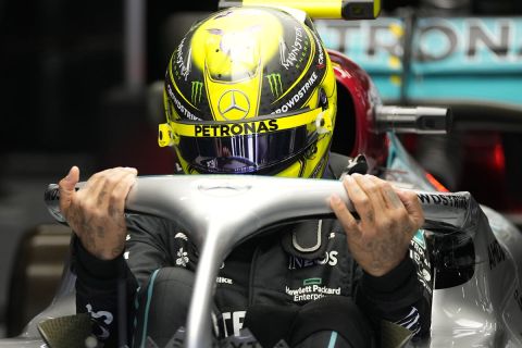 Formula 1: Οι αναβαθμισμένες Ferrari και Mercedes κάνουν τριπλή τη μάχη της κορυφής