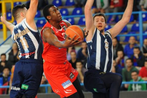 BASKET LEAGUE / ΔΟΞΑ ΛΕΥΚΑΔΑΣ - ΚΟΡΟΙΒΟΣ (ΚΩΝΣΤΑΝΤΙΝΑ ΛΑΜΠΡΟΠΟΥΛΟΥ)