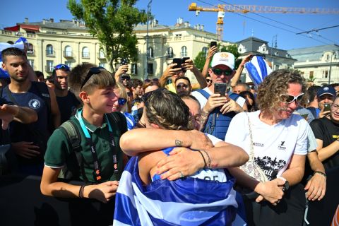 Η Αντιγόνη Ντρισμπιώτη πνίγηκε στις αγκαλιές των Ελλήνων