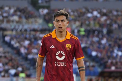 Roma's Paulo Dybala looks on during a Serie A soccer match between Roma and Lazio, at Stadio Olimpico, in Rome, Italy, Saturday, April 6, 2024. (AP Photo/Gregorio Borgia)