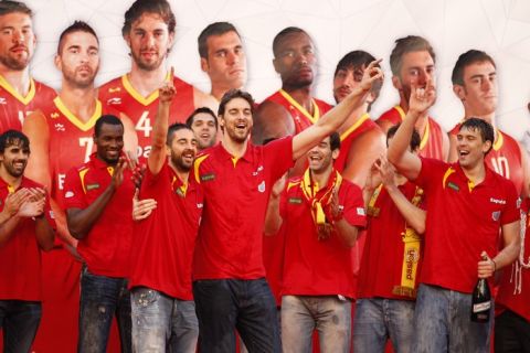 CELEBRACION DE LA SELECCION ESPAÑOLA DE BALONCESTO CAMPEONA DE EUROPA EN LA PLAZA DE CALLAO