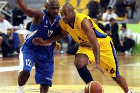 Μαρούσι - Πανελλήνιος: 86-73