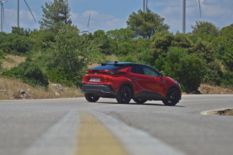 Toyota C-HR 2.0 Hybrid