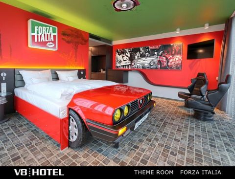 Theme room Forza Italia - V8 HOTEL - the NEW