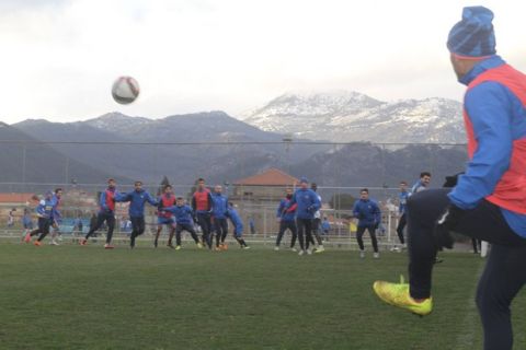 Μέσα ο Μάσα, εκτός ο Κουρμπέλης 