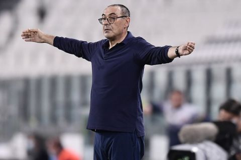 Juventus' head coach Maurizio Sarri gestures during the Serie A soccer match between Juventus and Lecce, at the Allianz Stadium in Turin, Italy, Friday, June 26, 2020. (Fabio Ferrari/LaPresse via AP)