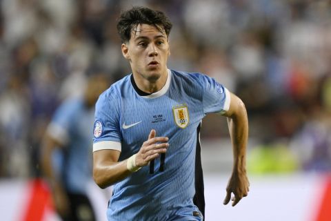 Uruguay's Facundo Pellistri during the second half of a Copa America Group C soccer match against the United States Monday, July 1, 2024, in Kansas City, Mo. (AP Photo/Reed Hoffmann)