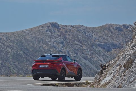 Toyota C-HR 2.0 Hybrid