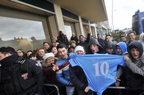 Μαραντόνα: "Δεν σκότωσα κανέναν, θέλω δικαιοσύνη"!